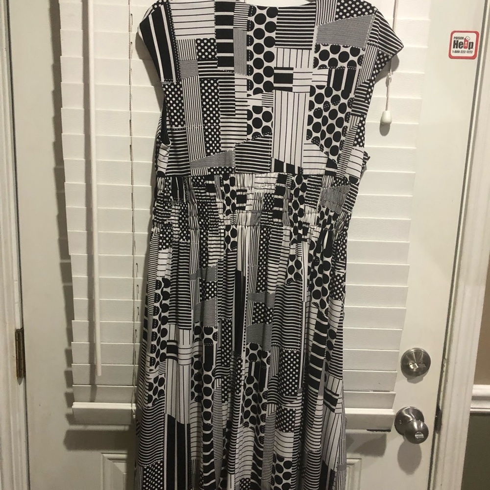 Dress barn dress - Picture 2 of 8